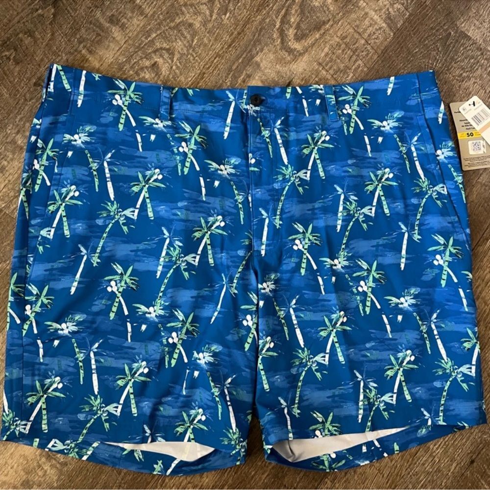 PGA TOUR Men's 8" Mid Rise Moisture Wicking Golf Short-Size 42
